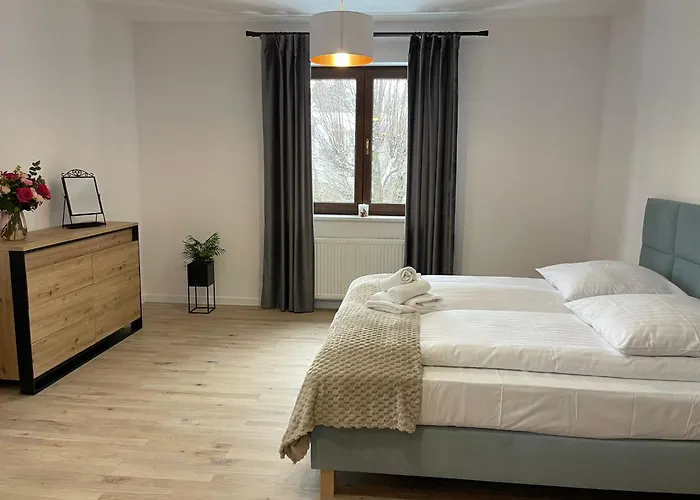 Dom Na Slowianskiej Lejlighed *