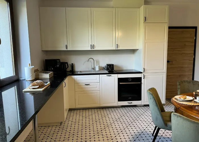 Dom Na Slowianskiej * Szczawno-Zdroj